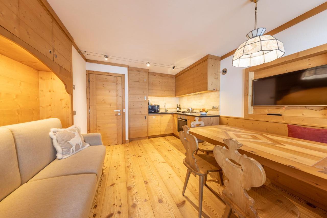Cadin Apartment Cortina dʼAmpezzo Exteriér fotografie