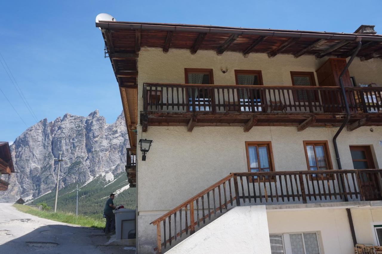 Cadin Apartment Cortina dʼAmpezzo Exteriér fotografie