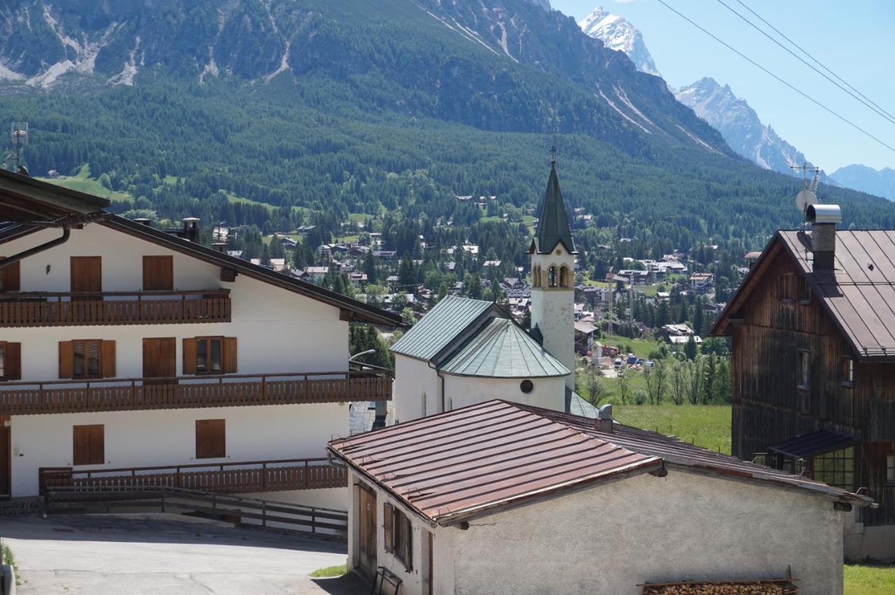 Cadin Apartment Cortina dʼAmpezzo Exteriér fotografie